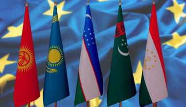 ЕС хочет наладить отношения с Казахстаном для противодействия России