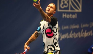 Казахстанский теннисист вышел в полуфинал испанского "Челленджера"