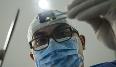 Жители Астаны могут посещать стоматологов в рамках ОСМС