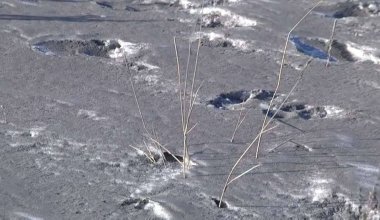 Черный снег в Сатпаеве: «Казахмыс» оправдывается за форс-мажор