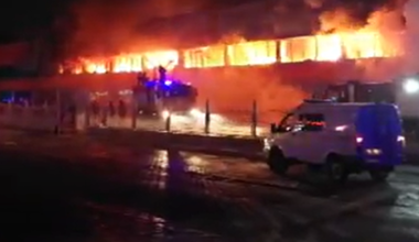 Пожар на рынке в Семее: пострадавшие арендаторы жалуются на бездействие чиновников