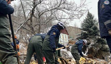 Оползень в Алматы: найдено тело одного погибшего