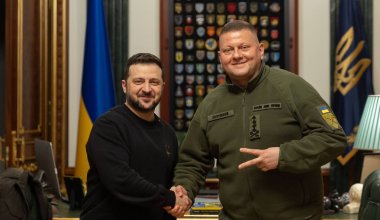 Зеленский присвоил звание Героя Украины бывшему главкому ВСУ Залужному