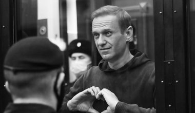 Российский оппозиционер Алексей Навальный умер в колонии