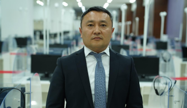 Руслан Емелбаев уволился с поста главы Национального центра тестирования