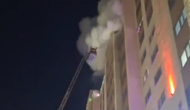 На 12-м этаже дома Астаны загорелась квартира