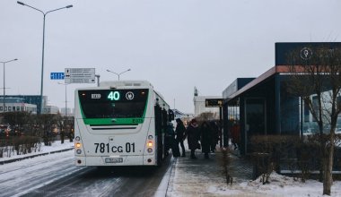Вынуждены повышать: аким Астаны прокомментировал повышение стоимости проезда в автобусах города