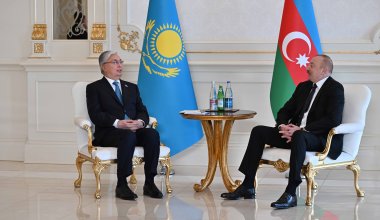 Токаев провёл переговоры с президентом Азербайджана