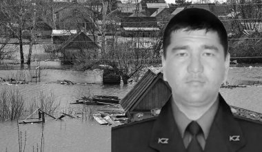 Паводки в Казахстане: спасатель умер от инфаркта в СКО