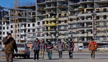 Будут отвечать по законам Украины: МИД о казахстанцах, работающих в оккупированном Мариуполе