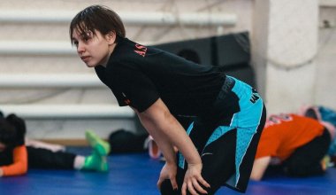 Казахстанка завоевала медаль чемпионата Азии по женской борьбе