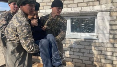 Около 9 тысяч казахстанцев остаются в эвакопунктах из-за паводков