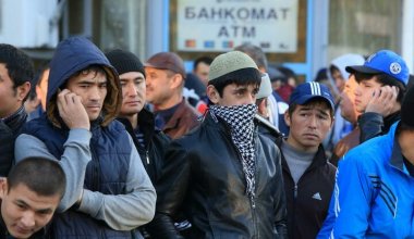 Таджикистанцам рекомендуют отказаться от поездок в Россию
