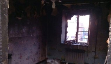 Мать погибших при пожаре в Атырауской области детей также скончалась