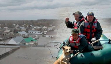 Паводки в Казахстане: сколько людей все еще находятся в эвакопунктах