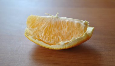 Пенсионерка из Атырау пережила клиническую смерть из-за дольки апельсина
