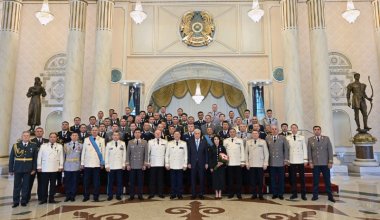 Токаев присвоил новые звания генпрокурору и другим казахстанским чиновникам