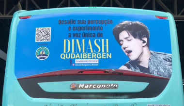 В Бразилии работают автобусы с изображением Димаша