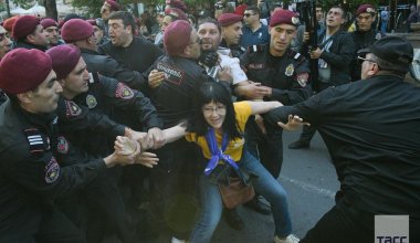 В Армении более 200 человек задержали на протестах против передачи сёл Азербайджану
