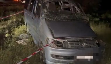 Четыре члена одной семьи погибли в ДТП в Алматинской области