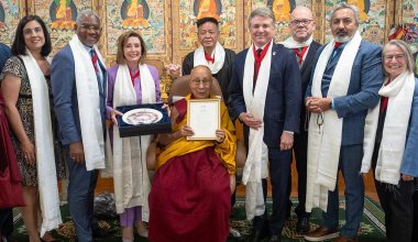 Делегация Конгресса США совершила визит в тибетский парламент в изгнании