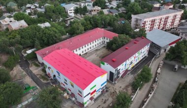 В Алматы идет строительство дополнительных пристроек к школам