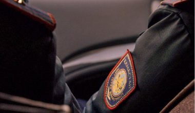 В Актобе полицейский насмерть сбил супругов: семерых сотрудников ДП уволили