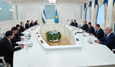 Атмосфера отношений кардинально изменилась: о чем говорили Токаев и Мирзиёев