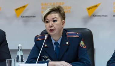 Главу управления миграционной службы осудили в Абайской области