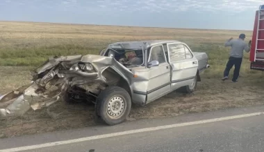 Полицейский и жена погибли в жутком ДТП в ЗКО: что известно о состоянии детей