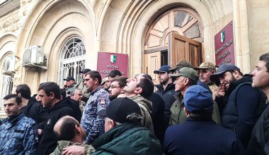 Протесты в Абхазии: оппозиция выдвинула своего кандидата в премьеры