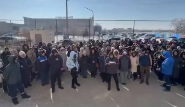 «Требуем повышения зарплаты»: рабочие из Мангистау обратились к Токаеву