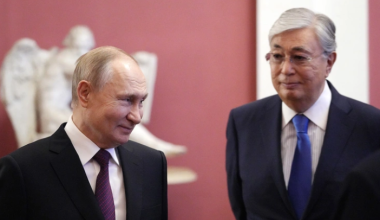 Путин рассказал Токаеву о переговорах России с США