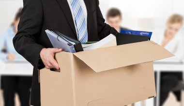 Могут ли уволить казахстанцев за частые больничные