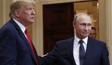 Трамп обвинил Путина в затягивании войны и допустил ужесточение санкций