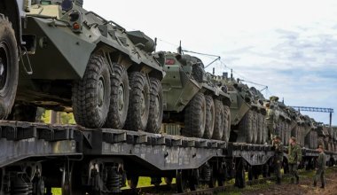 Россия стягивает к границе десятки тысяч военных — WSJ