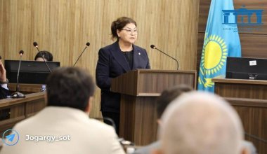 Дело о миллионе долларов: родители Куандыка Бишимбаева снова оказались в суде