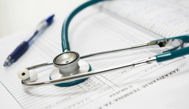 Акиматы будут платить ОСМС за безработных: Минздрав предлагает поправки в закон
