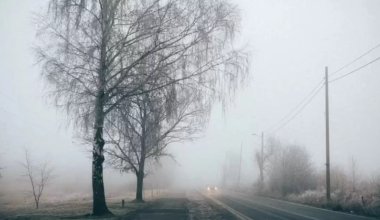 Почти по всему Казахстану объявили штормовое предупреждение