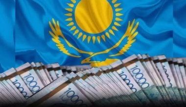 Казахстанцы берут все больше кредитов
