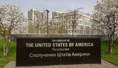 Посольство США в Киеве предупредило о возможной массированной воздушной атаке