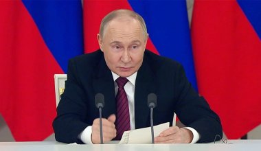 Путин предложил Украине возобновить прямые переговоры