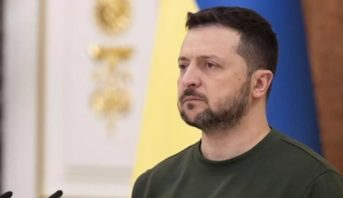 Зеленский пригласил нового Папу Римского в Украину