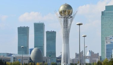 "Хватит гордиться прошлым": казахстанских политиков призвали "забыть" об Астане