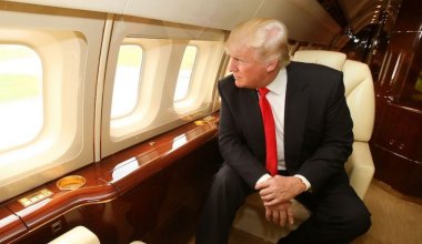 "Только глупец не принял бы такой подарок": Трамп рассказал о самолёте от Катара