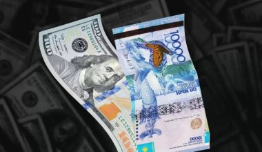 Курс доллара резко падает третий день подряд в Казахстане