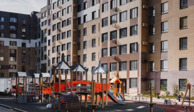 Булат Утемуратов подарил 500 квартир нуждающимся
