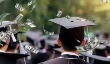Несопоставимо с доходами: министра спросили о заоблачных ценах на образование в Казахстане