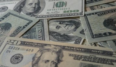 Доллар, евро, рубль: как изменились курсы валют на выходных в Казахстане