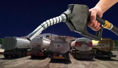 В России недоумевают: Почему наш бензин в Казахстане стоит дешевле?